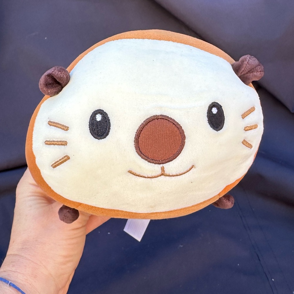 Otis the Sea Otter from Fiesta